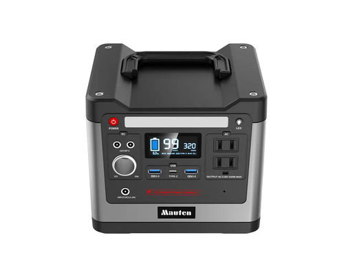 二重普遍的なACソケットを持つ320W 110V 220V 240Vのポータブル太陽動力火車
