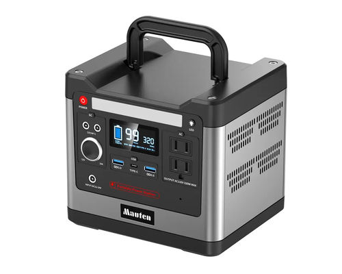二重普遍的なACソケットを持つ320W 110V 220V 240Vのポータブル太陽動力火車