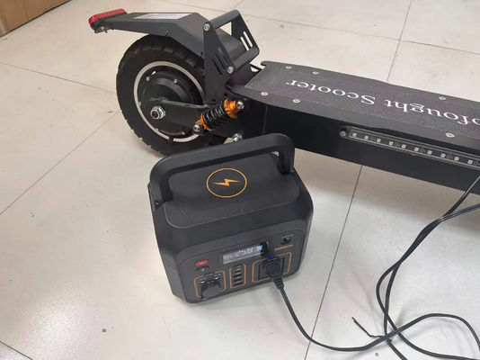 2W LEDライト キャンピング 携帯電源 1500W
